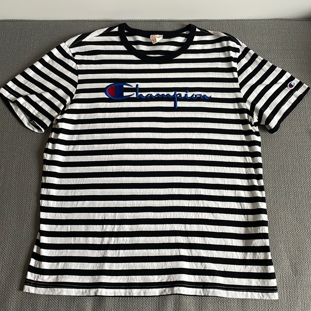 Champion T-shirt